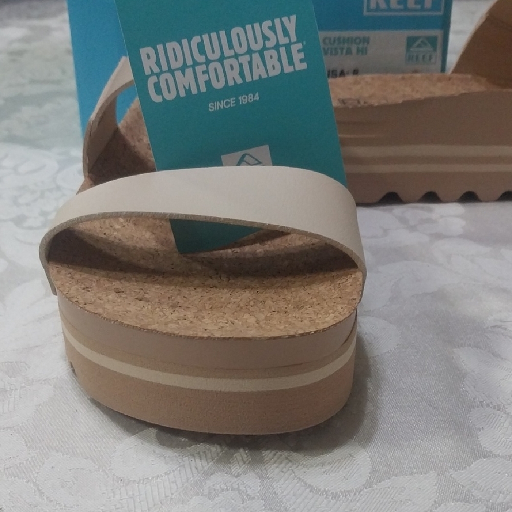 New Womens Size 8 Reef Tan Double Strap Cork Sandals. - Picture 4 of 8